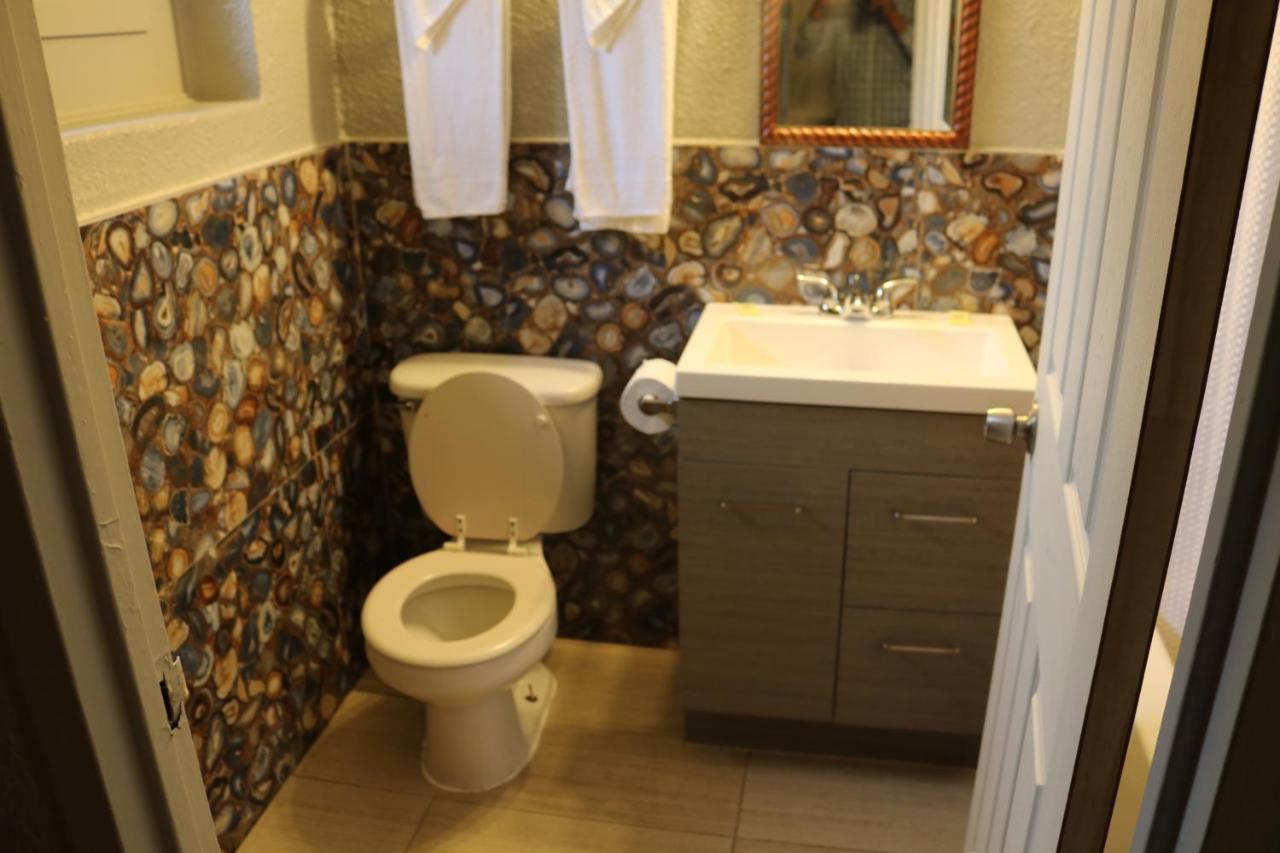 Miami Inn & Suites Oak Lawn Exteriör bild